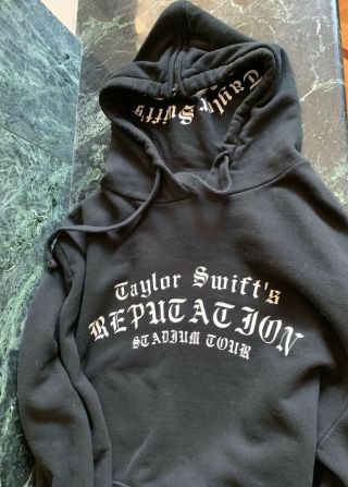 Taylor Swift Reputation Stadium Tour Sweatshirt Hoodie Authentic Official Large