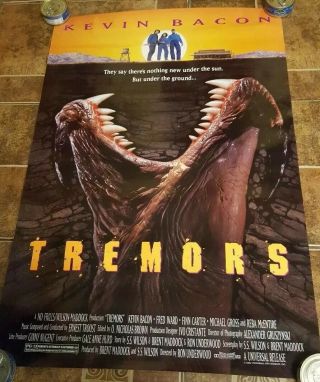 C9 Rolled Tremors 1989 27x41 Movie Poster Kevin Bacon Horror 1sheet