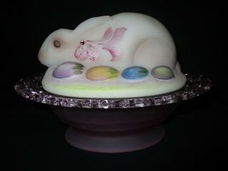 Fenton Hand Painted Easter Bunny Rabbit & Eggs On Purple Carnival Nest W/ Box
