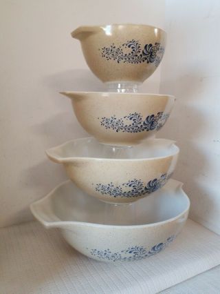 Vintage PYREX Homestead Tan & Blue Cinderella Nesting Mixing Bowl 441 - 444 3