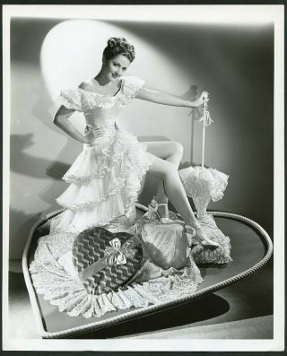 Martha Vickers Valentines Leggy Cheesecake Pin - Up 1940s Bert Six Photo