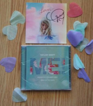 Taylor Swift Signed Autograph Lover Cd Booklet Cover & Me Cd Single