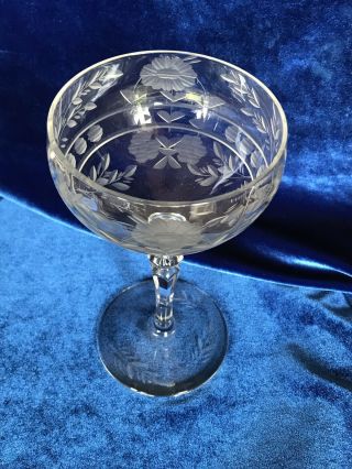 Antique - SET OF 8 ETCHED CUT CRYSTAL CHAMPAGNE - GLASSES 3