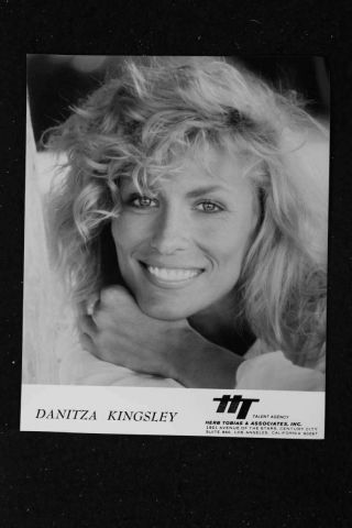 Danitza Kingsley - 8x10 Headshot Photo W/ Resume - Jack 