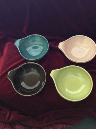 (8) Mid Century Russell Wright,  Steubenville 5 1/4” Lug Berry Bowls