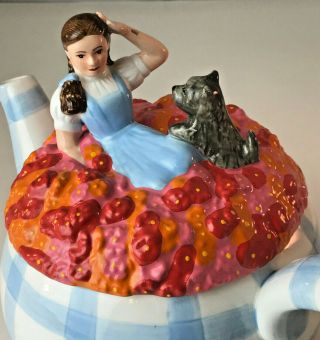 Vintage 1998 Judy Garland as Dorothy With Toto WIZARD OF OZ Ceramic Tea pot 5