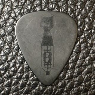 FOO FIGHTERS - DAVE GROHL - REAL CUSTOM TOUR GUITAR PICK 2