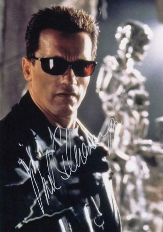 Arnold Schwarzenegger Signed Autograph 8.  5x11 Photo / (the Terminator)