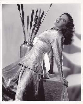 Marguerite Chapman Vintage 1943 Coburn Columbia Pictures Portrait Photo