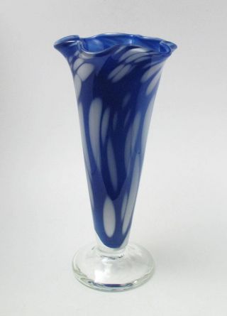 Stunning Hand Crafted Studio Art Glass Trumpet Vase Signed " S.  F.  " Australian