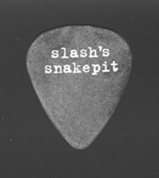 SLASH ' S SNAKEPIT ON TOUR GUITAR PICK 2