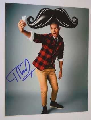 Trevor Noah Signed Autographed 11x14 Photo The Daily Show Vd