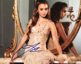 EXACT PROOF LILY COLLINS Signed Autographed 8x10 Photo HOT SEXY 2