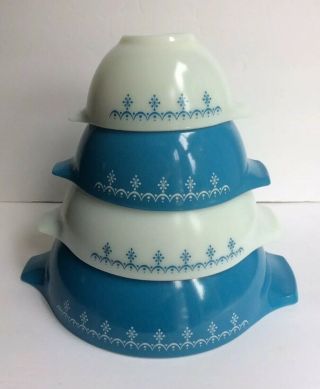 Vintage Snowflake Garland Pyrex Blue White Cinderella Bowl Set 441 442 443 444