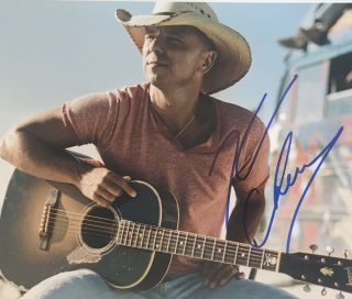 Kenny Chesney Signed Autograph 8x10 Color Photo
