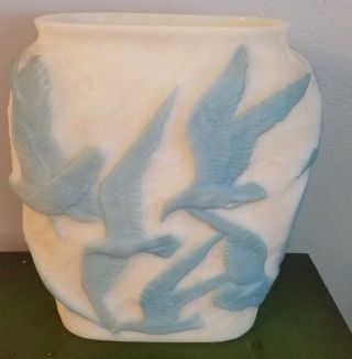 11 " Phoenix Consolidated Art Deco Glass Seagulls Vase 30s Sculpted Yellow Blue