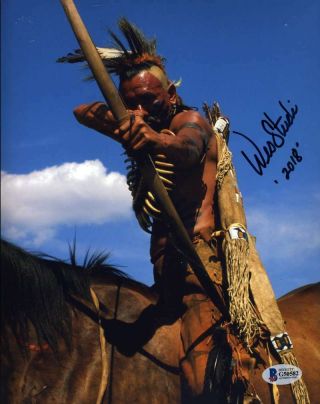 Wes Studi Bas Beckett Autograph 8x10 Geronimo Photo Hand Signed