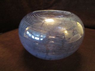 Art Glass Rose Bowl Vase Lavender Swirl 2000 Signed Dated Daniel Moe Hawaii 7½”w