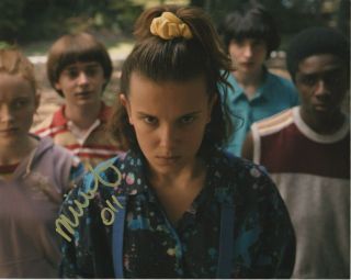 Millie Bobby Brown Stranger Things Signed Autographed 8x10 Photo M329