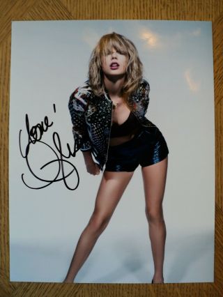 Taylor Swift Signed Autograph Photo 8 1/2 X 11 With