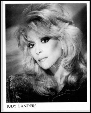 Judy Landers - 8x10 Headshot Photo W/ Resume - Vega$
