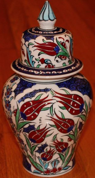 10 " X5 " Handmade Turkish Iznik Red Tulip Pattern Ceramic Jar Urn Canister