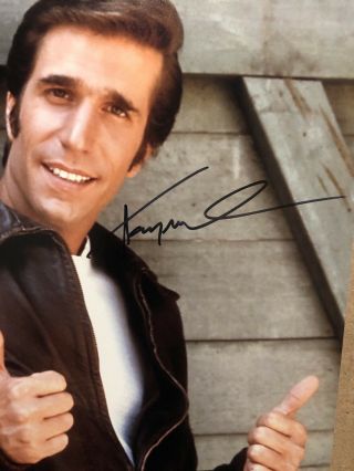 Authentic Henry Winkler Hand Signed 8x12 Photo The Fonz Happy Days Autograph 2