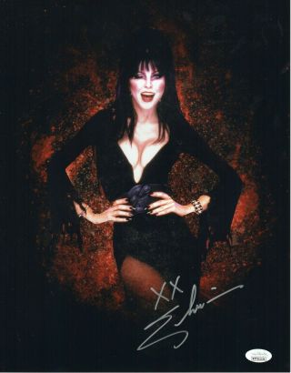Elvira Autograph 11x14 Photo Mistress Of The Night Jsa