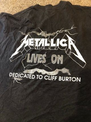 Metallica Lives On Cliff Burton Rest in Peace T - Shirt XL Dedicated Tribute Rare 4