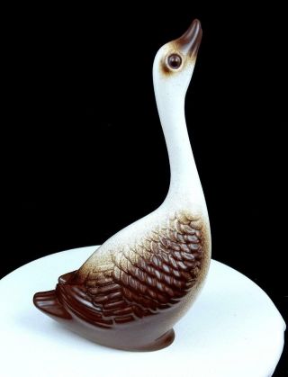 Howard Pierce Signed Calif Pottery Brown Feathered Tall 13 1/8 " Goose Figurine