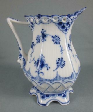 ROYAL COPENHAGEN First Quality BLUE FLUTED FULL LACE MILK PITCHER 1140 2
