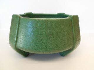 Weller Pottery,  Bedford Matt Green,  Footed Bowl Pot,  Arts & Crafts 1920 