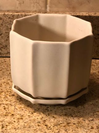 Marni Turkel MCM Studio White Pottery Porcelain Fluted Planter W/Tray 5 1/4 