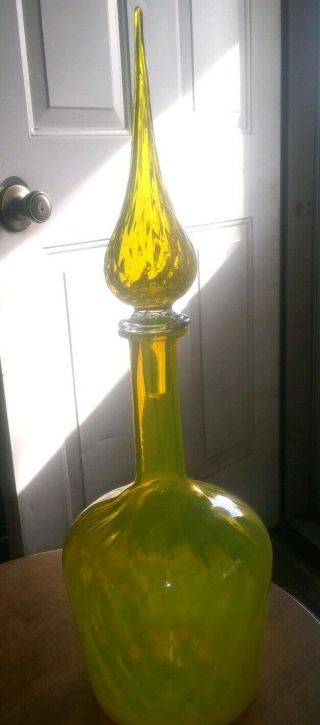 Vaseline Handblown Bottle with a Stopper 12 ' H and with Lid is like 16 ' 4