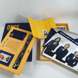 Twice Official Fanclub Once 2nd Term Goods Photocard Photobook Badge Set K - Pop