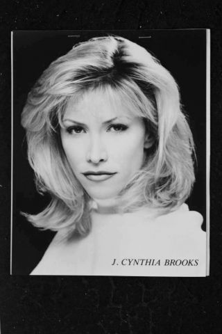 J Cynthia Brooks - 8x10 Headshot Photo W/ Resume - Days Of Our Lives