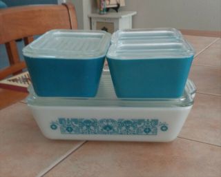 Vintage Pyrex Horizon Blue Set Of 4 Refrigerator Dishes With Lids 501 502 503