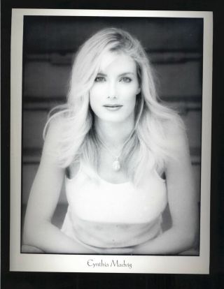 Cynthia Madvig - 8x10 Headshot Photo W/ Resume - Jurassic Park
