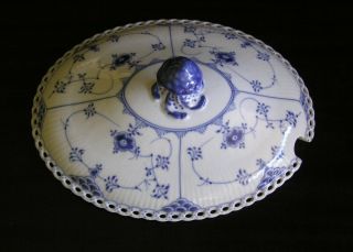 Royal Copenhagen Blue Fluted Full Lace Covered Vegetable Bowl Tureen Lid Only