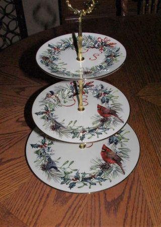 Lenox 3 - Tier Cake Stand / Server Winter Greetings - The Perfect Christmas Gift