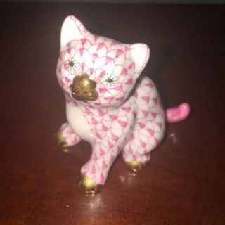 Herend,  Little Sitting Kitty / Cat Porcelain Figurine Raspberry Gold Pink
