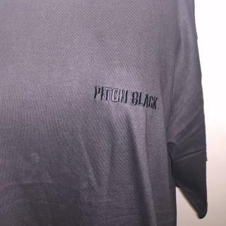PITCH BLACK Film CREW SHIRT Australian movie rare T - shirt HORROR TV 2