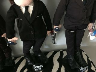THE BEATLES FOREVER 1987 Applause Set of 4 Plush Dolls w/Stands Booklets 6