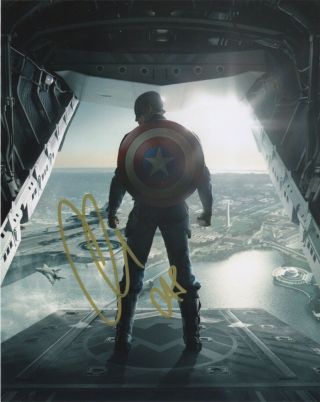 Chris Evans Avengers Captain America Signed Autographed 8x10 Photo C156