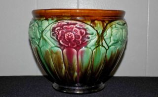 Antique Blended Glaze Majolica Jardiniere Red Flower Mccoy Weller Roseville ?