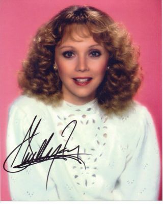 Shelley Long Cheers Actress Signed 8x10 Photo With