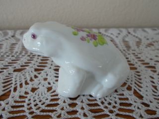 Fenton Vintage Hand Painted Violets In The Snow Frog