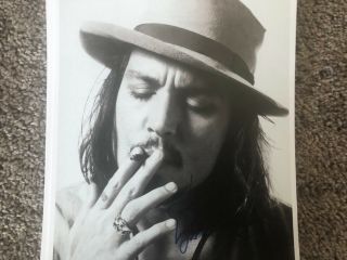 Johnny Depp Hot Sexy Signed 8.  5 X 11 Auto Autograph W/ Holo