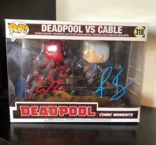 Funko Pop Marve Deadpool Vs Cable 318 Signed By Josh Brolin And Ryan Reynolds