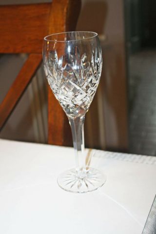 Set Of 2 Ceska Tradition Lead Crystal Wine Glasses Stems 8 1/2 Inches Czech